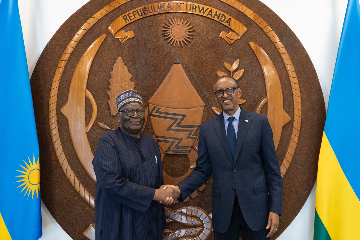 President Kagame also received Professor Ibrahim Gambari, who is in Kigali for the International Security Conference on Africa (ISCA).