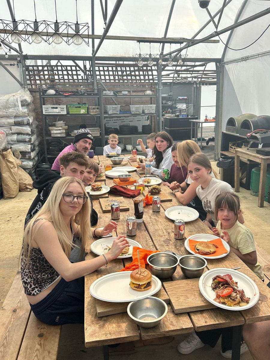 HoggysG's tweet photo. ๐ข Our Kids Eat Free Ultimate Burger Class is back this summer at Hoggyโs Grill!
๐ท ยฃ60 per adult โ up to 2 kids (U16) go FREE
๐
18 Jul | 7, 13, 27 Aug
Book now via the link in bio!
#kidseatfree #bbqschool #familyfun #hoggysgrill https://t.co/x79dLQgYRG