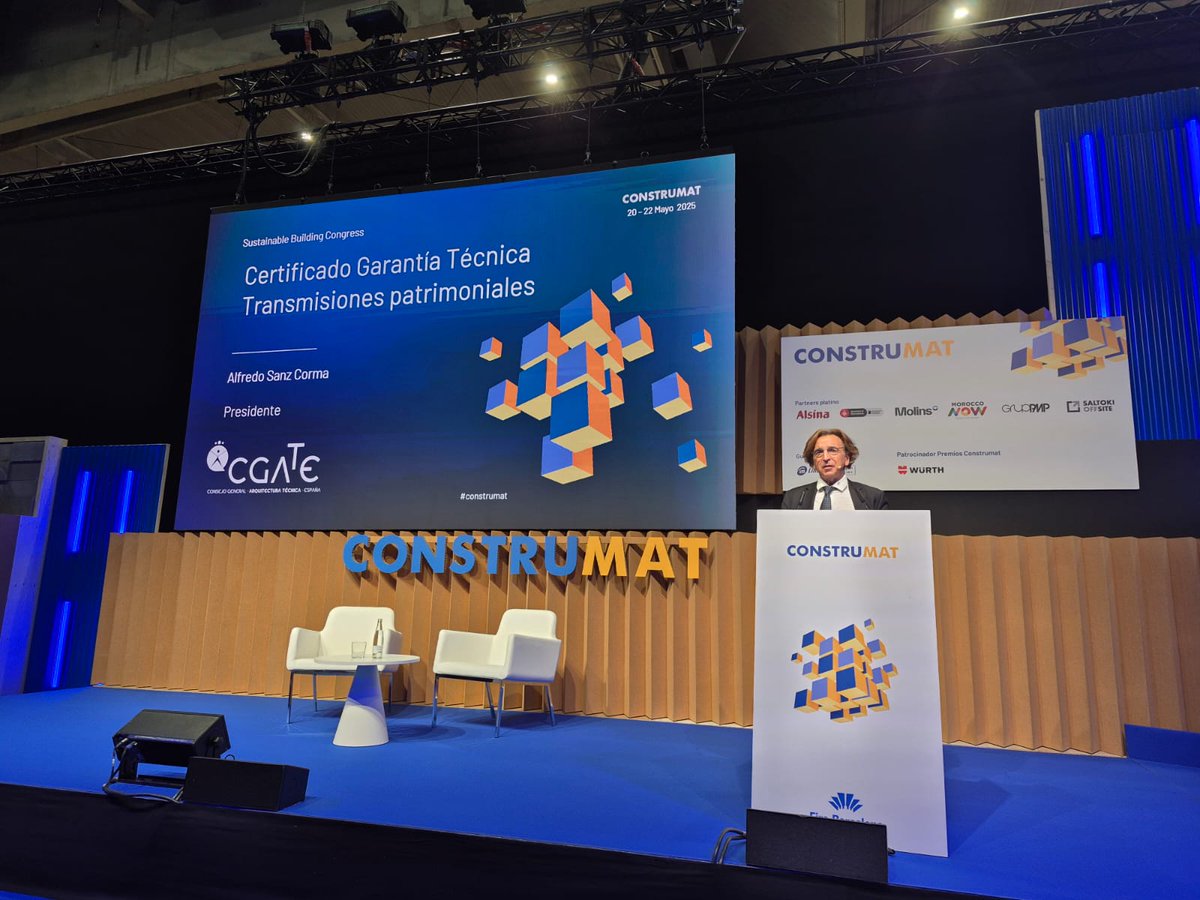 Seguimos en #ConstrumatBCN. En España se producen +500.000 transmisiones patrimoniales de viviendas al año, de las que más del 80% corresponden a viviendas de segunda mano.
👉🏼<a href="/AlfredoSanz/">Alfredo Sanz CGATE</a> presenta el Certificado de Garantía Técnica en transmisiones patrimoniales.