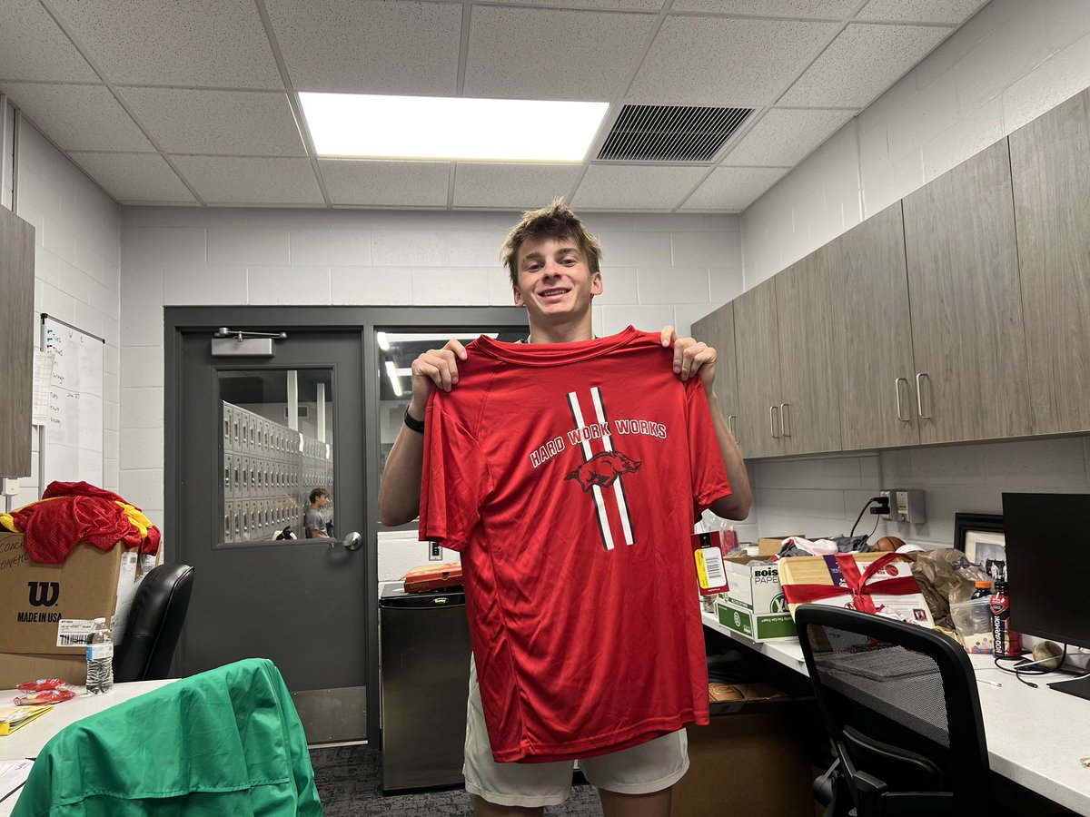 Coach O’Neill TurnoverD (@23adamoneill) on Twitter photo Congrats <a href="/pottersfootball/">Morton Hogs Football</a> lifter of the week. <a href="/KadenPowers12/">Kaden Powers</a> has taken big steps joining the track team competing on 4x200 and jumping 20+ while earning all of his standard shirts 300# squat 225# bench 205# clean & sub 4.8 40yd Congrats <a href="/pottersfootball/">Morton Hogs Football</a> lifter of the week. <a href="/KadenPowers12/">Kaden Powers</a> has taken big steps joining the track team competing on 4x200 and jumping 20+ while earning all of his standard shirts 300# squat 225# bench 205# clean & sub 4.8 40yd