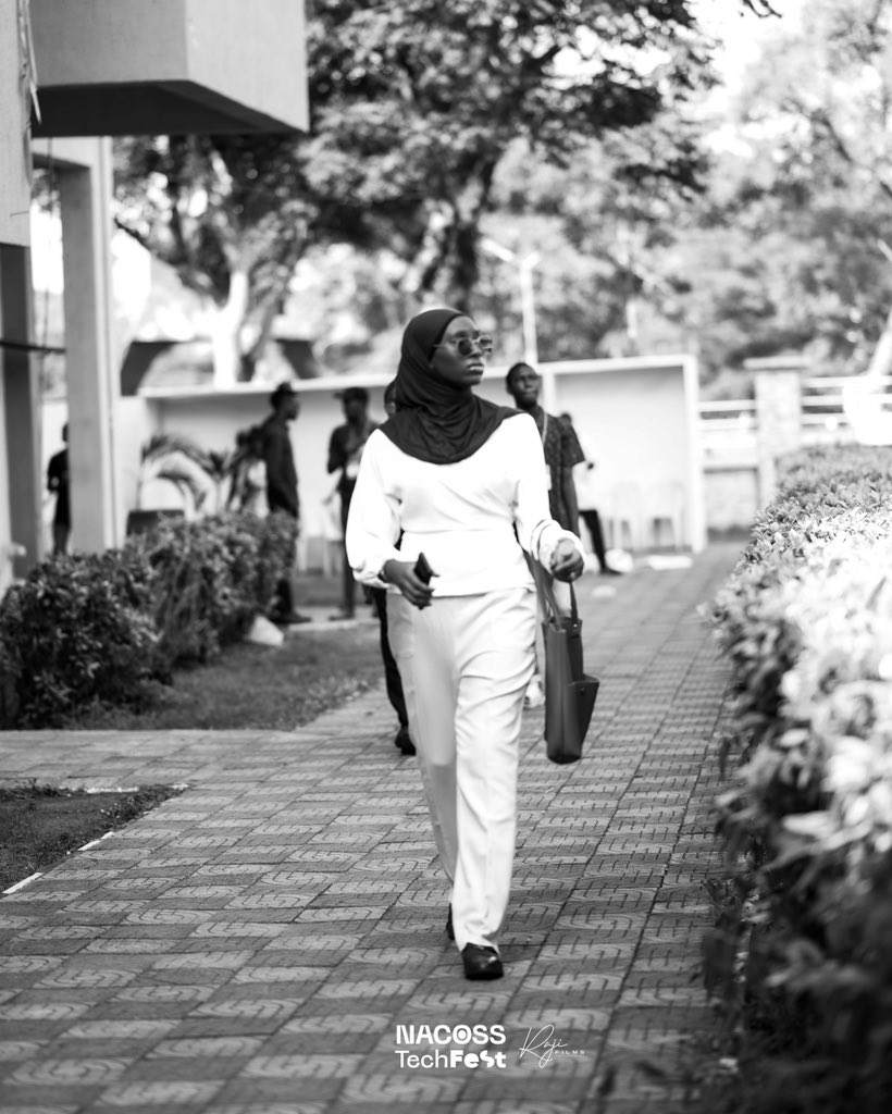 NACOSS_UIL's tweet image. Behind every major win is a team that didn’t quit!🙌❤️
To the NACOSS executive crew — your dedication powered this entire experience.
We see you!✨
We appreciate you✨
We celebrate you!✨

#NACOSSUnilorin 
#NACOSSTechfest 
#NACOSSSYNC 
#TechForGood