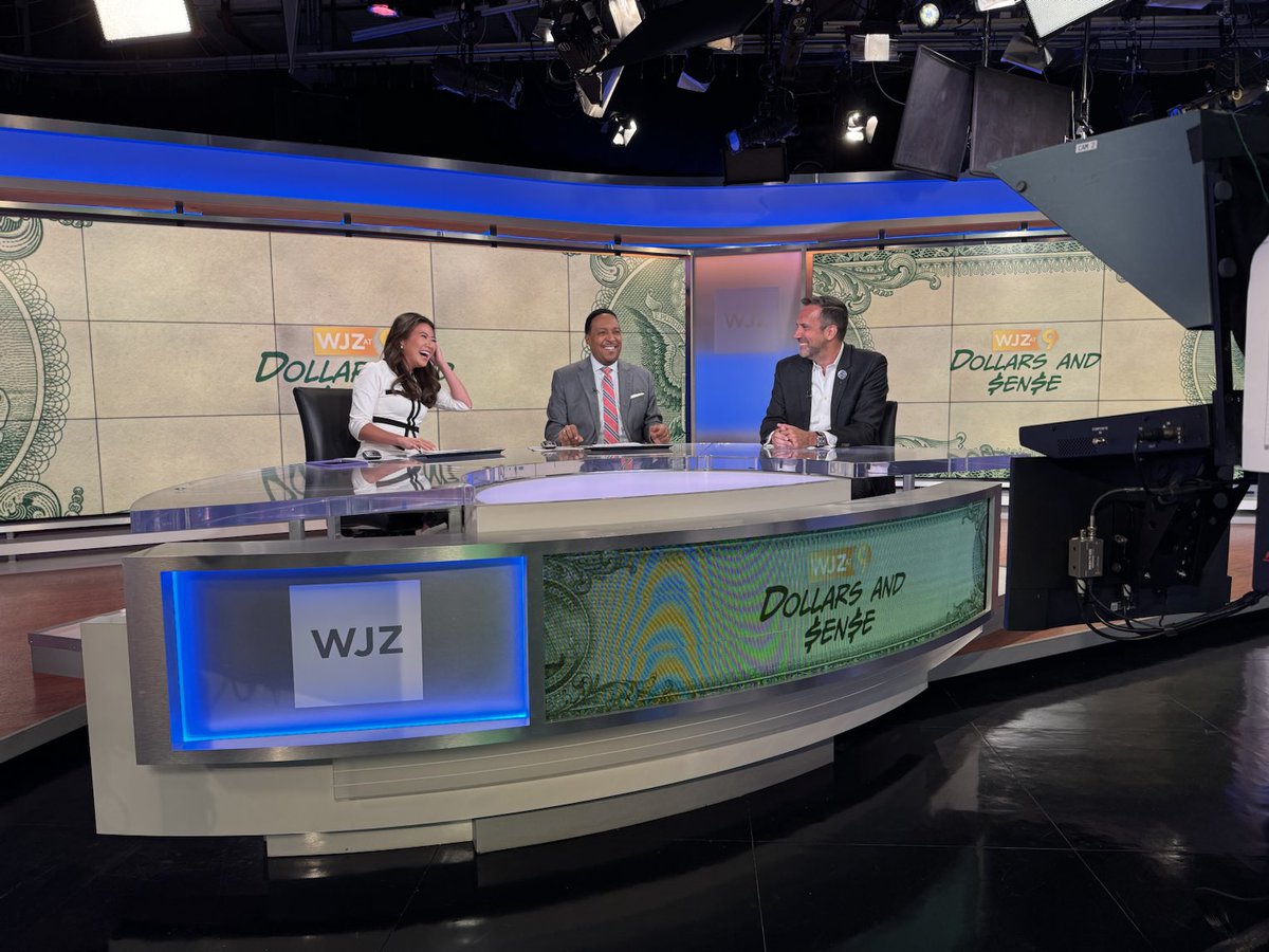 JustinPageJPMC's tweet photo. Talking savings and retirement this morning on ⁦⁦@wjz⁩ thanks to Baltimore J.P. Morgan Private Bank lead Scott Canuel for the insight https://t.co/zO7ZJYekRw