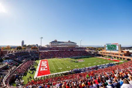 Skyler Smith (@skyler_smith08) on Twitter photo After a great talk with <a href="/NKostarelos/">Nik Kostarelos</a> I am blessed to receive an offer from Liberty University!
<a href="/LibertyFootball/">Liberty Football</a>
<a href="/coachbilldurkin/">Bill Durkin</a>
<a href="/CPAFootball/">CPA Lions Football</a>
<a href="/HLNichols11/">Houston Nichols</a> After a great talk with <a href="/NKostarelos/">Nik Kostarelos</a> I am blessed to receive an offer from Liberty University!
<a href="/LibertyFootball/">Liberty Football</a>
<a href="/coachbilldurkin/">Bill Durkin</a>
<a href="/CPAFootball/">CPA Lions Football</a>
<a href="/HLNichols11/">Houston Nichols</a>