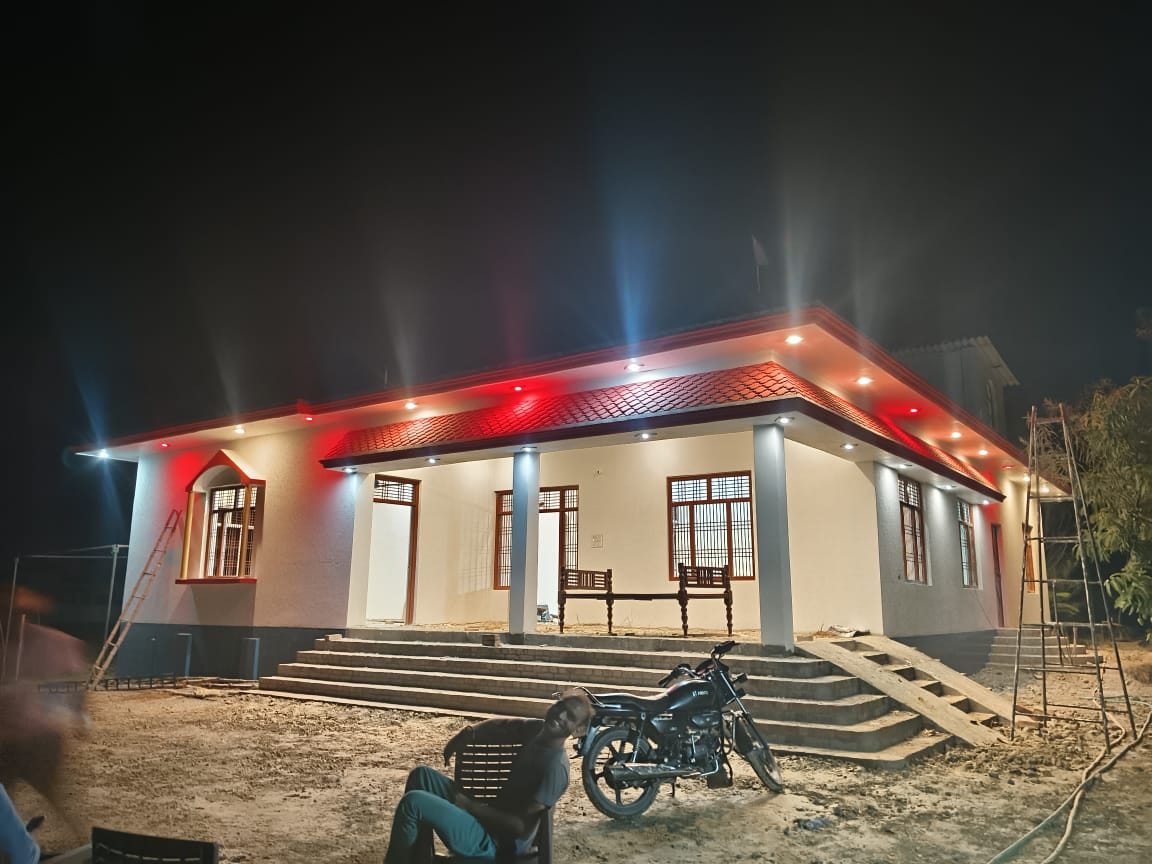 AmitDub72299297's tweet photo. My sweet home🥰🥰
जॉब के बाद घर के बड़े लड़के की पहली जिम्मेदारी यही होती है कि घर बनवाए और आज घर 80% बनके तैयार हो गया है🥰 https://t.co/4cmOvfJuHD