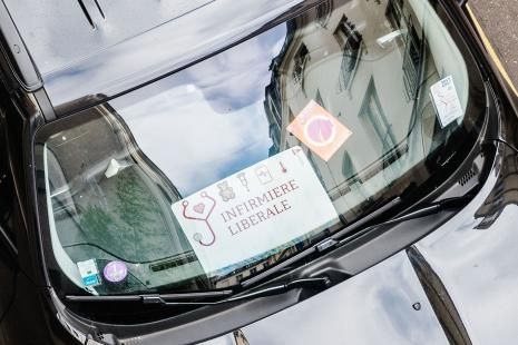 Suite à l'agression dont a été victime une infirmière libérale près de Lyon, le syndicat Convergence infirmière appelle à renforcer les mesures de protection pour les professionnels de santé libéraux. 
infirmiers.com/profession-ide…