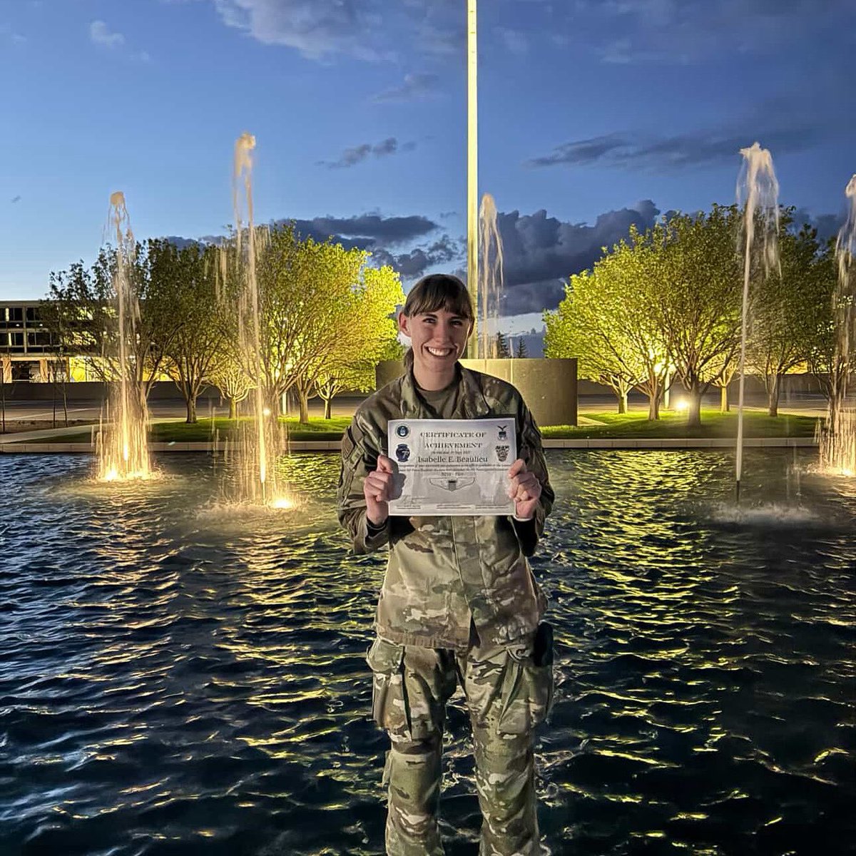 USAFA junior Belle Beaulieu got some great news last night! She’s going to be an Air Force pilot! ✈️🙌