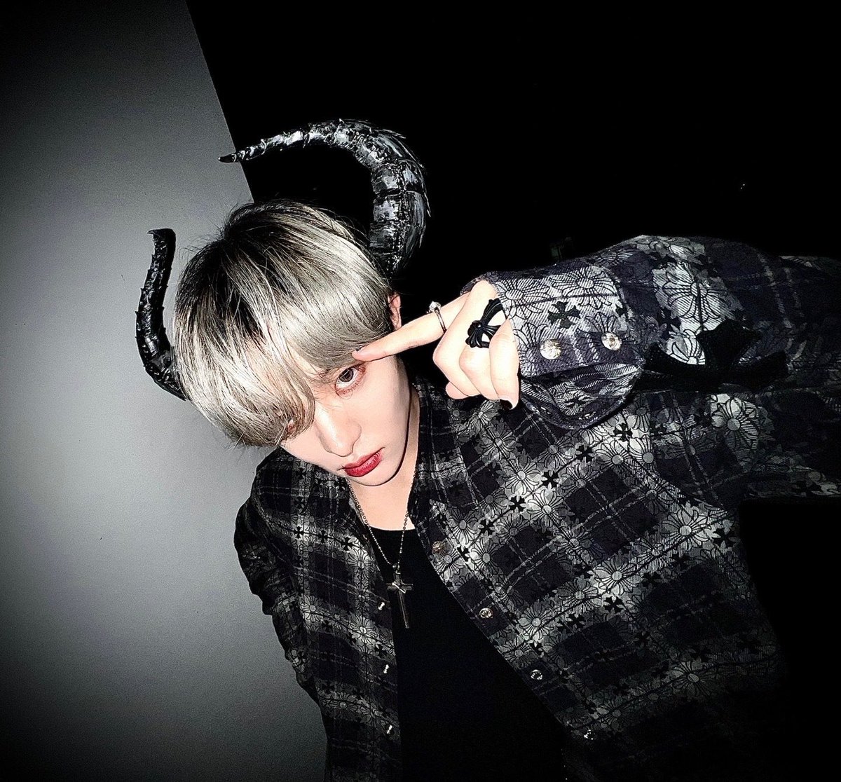 [WEIBO]

还记得这时候吗?! 我对TEUME总是520🖤❤️ ​​​

#TREASURE 
#朴志焄
<a href="/treasuremembers/">TREASURE</a>