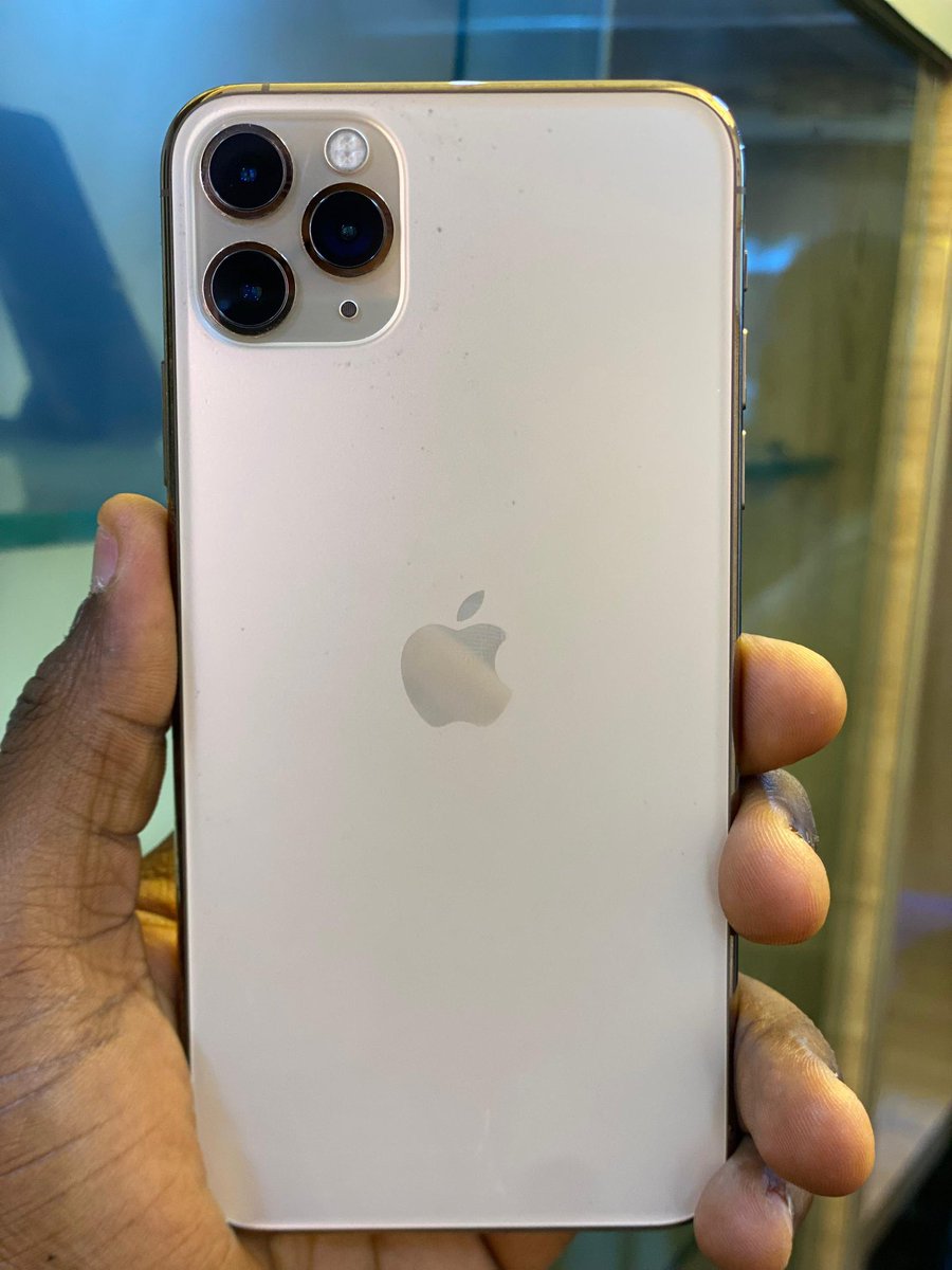 DanTech_Gadgets's tweet photo. 🏷️🇺🇸iPhone 11 pro max 256gb BH 88 available N470,000
@MensahEstherOmo @MenaOfLagos https://t.co/tq1HQQLMBg