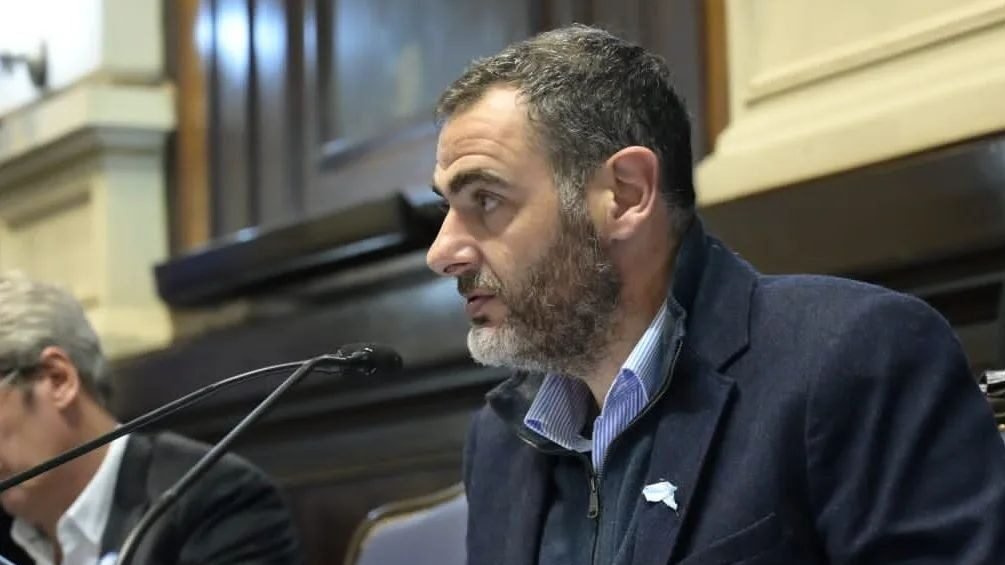 “Kicillof solo atiende su agenda”, afirmó Urreli lc.cx/fpsTZJ