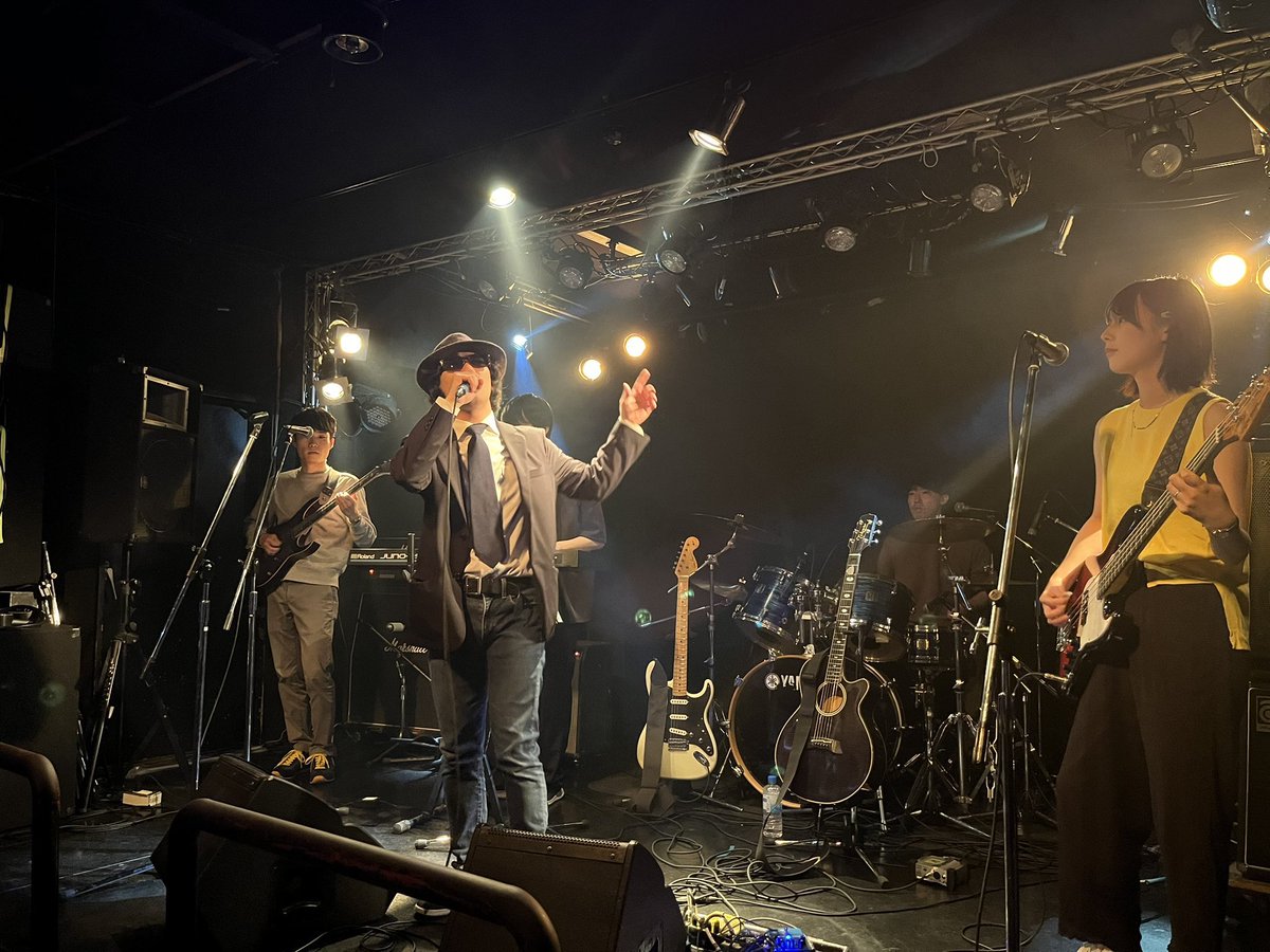 「asia++Asian Buzz Foundation Release TOUR 立川編〜」ありがとうございました！！
久々の立川Live Bar Heart Beat出演でした！

セットリスト
1.JAIL〜Run for Memories（Mushshelby ver.）
2.innocence
3.Goodbye Song（新曲）
4.Manifesto
5.I'm still lovin' you