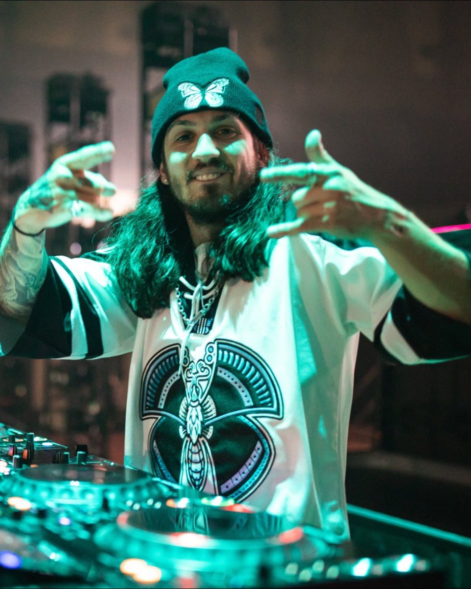 Steez Promo (@steezpromo) on Twitter photo 🔥JUST ANNOUNCED🔥 @Grabbitz returns to <a href="/soundcheckdc/">Soundcheck</a> on Wednesday, August 20th for the 𝐁𝐈𝐆 𝐄𝐏𝐈𝐂 𝐓𝐎𝐔𝐑!! 🦋
More friends TBA!✨
Artist presale: Wednesday @ 11 am - General onsale: Friday @ 11 am
Tickets & Show Info🔗 hive.co/l/grabbitz25 🔥JUST ANNOUNCED🔥 @Grabbitz returns to <a href="/soundcheckdc/">Soundcheck</a> on Wednesday, August 20th for the 𝐁𝐈𝐆 𝐄𝐏𝐈𝐂 𝐓𝐎𝐔𝐑!! 🦋
More friends TBA!✨
Artist presale: Wednesday @ 11 am - General onsale: Friday @ 11 am
Tickets & Show Info🔗 hive.co/l/grabbitz25