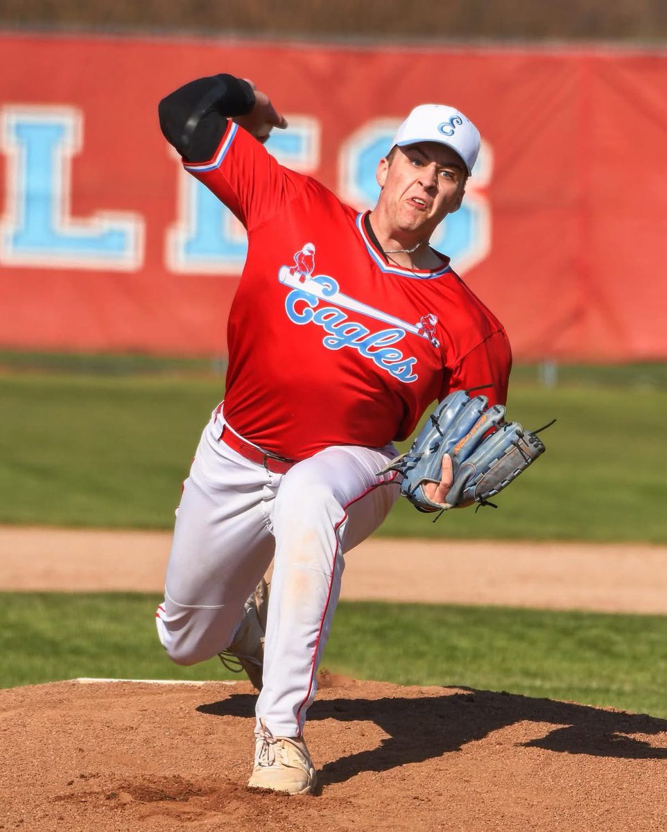 EHSHardball's tweet photo. 1st Team NBC:
Paul Lautzenheiser (P)
Kadyn Donnell (OF)
Drew Kachmarik (1B) https://t.co/ujXoaISqq9
