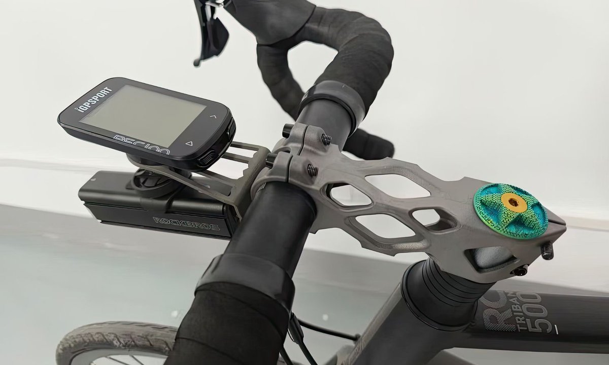 facfox3d's tweet photo. Unleash peak performance on the track! Using DMLS, we get incredible strength & a skeletal, lightweight design impossible with traditional methods, like this titanium bike computer mount. More speed, less weight.
More: https://t.co/JjERAjWKYZ
#3DPrinting #Titanium #CyclingTech https://t.co/NDXZCptXZr