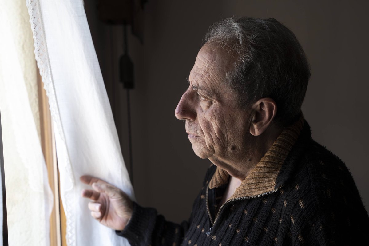 We’re joining the call to #EndTheWait for millions of seniors who are #OnHold.

Far too many seniors are on wait lists for #MealsOnWheels because of increased demand &amp; funding cuts - including in #Durham.

You can help! Act now now👉 ow.ly/gwWH50VVGgy 

#OlderAmericansMonth