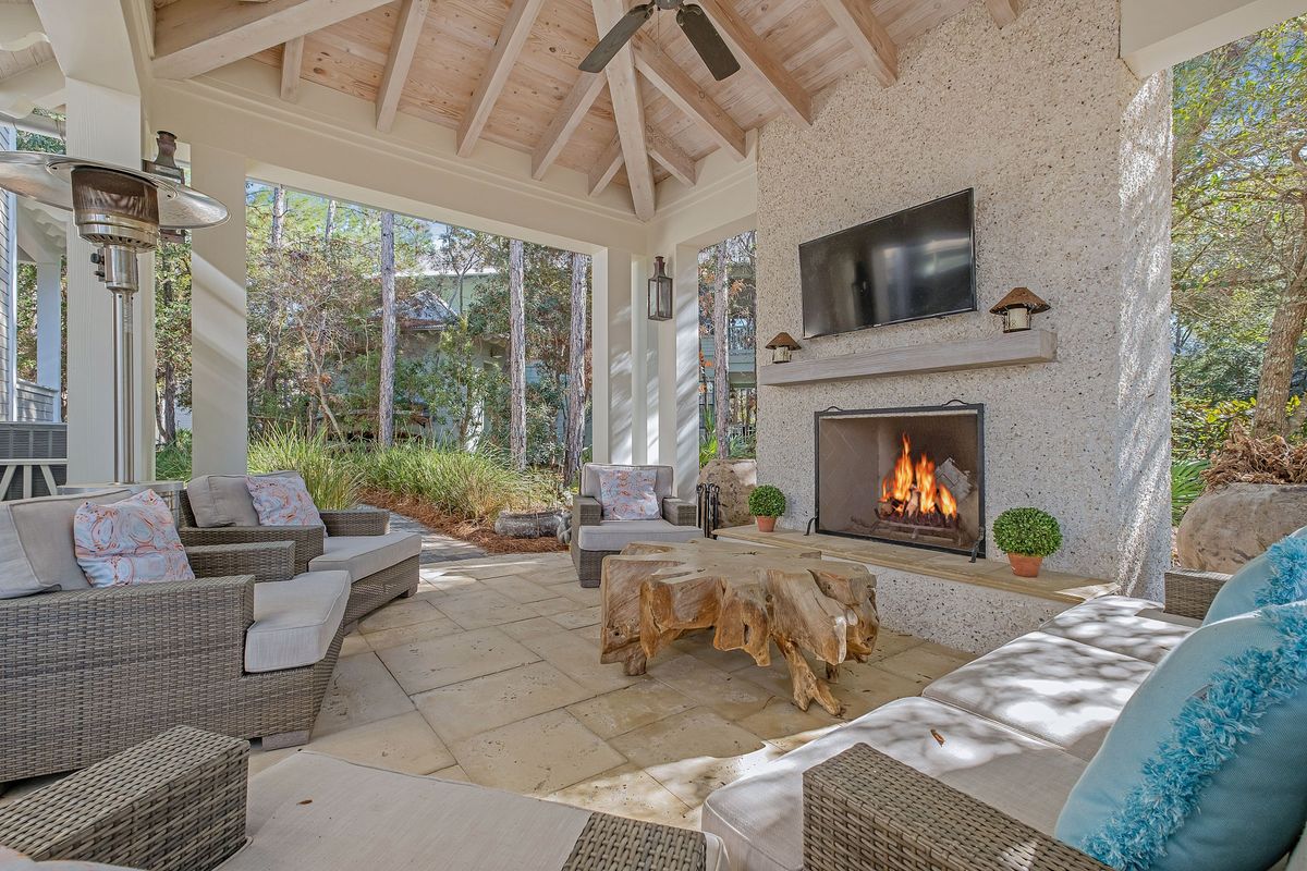 ScenicSothebysRealty tweet media