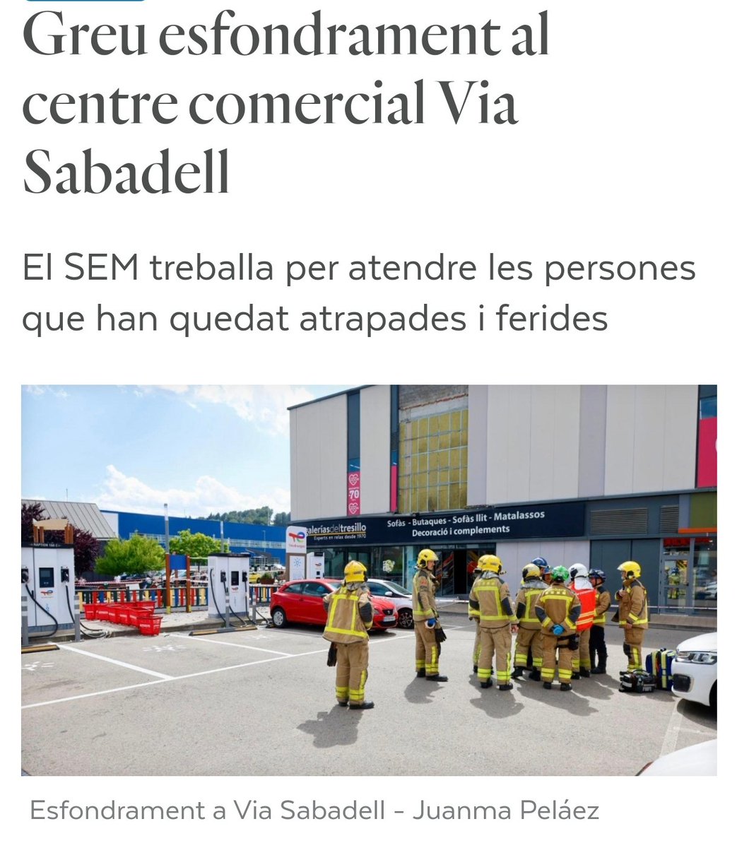 antiradarcatala's tweet photo. Atenció a Sabadell, una paret d'una nau del centre comercial Via Sabadell s'ha esfondrat provocant diversos ferits i una persona atrapada pendent de confirmar. S'han desallotjat les naus del MediaMarkt, Galerias del Tresillo o Muebles Boom, on ha caigut la paret. Eviteu la zona. https://t.co/VlduJkj99n