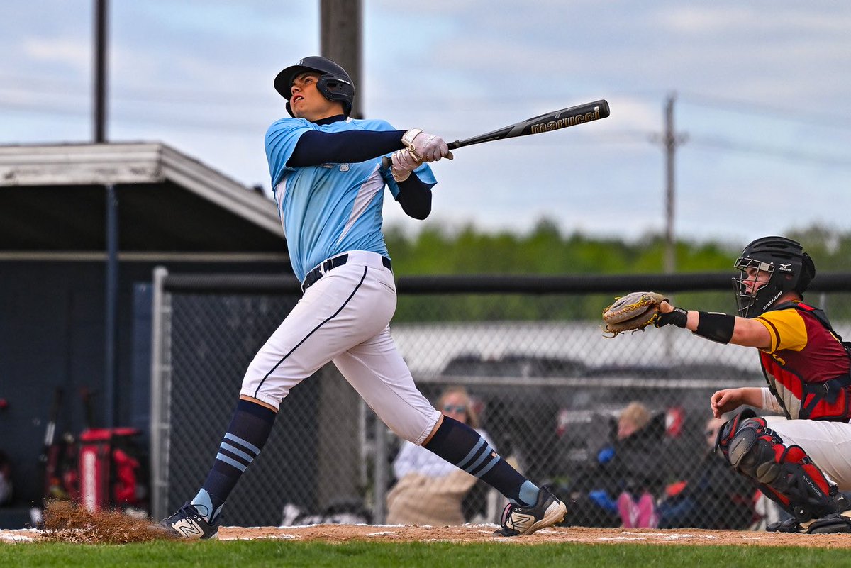 Oliver Adams tweet media