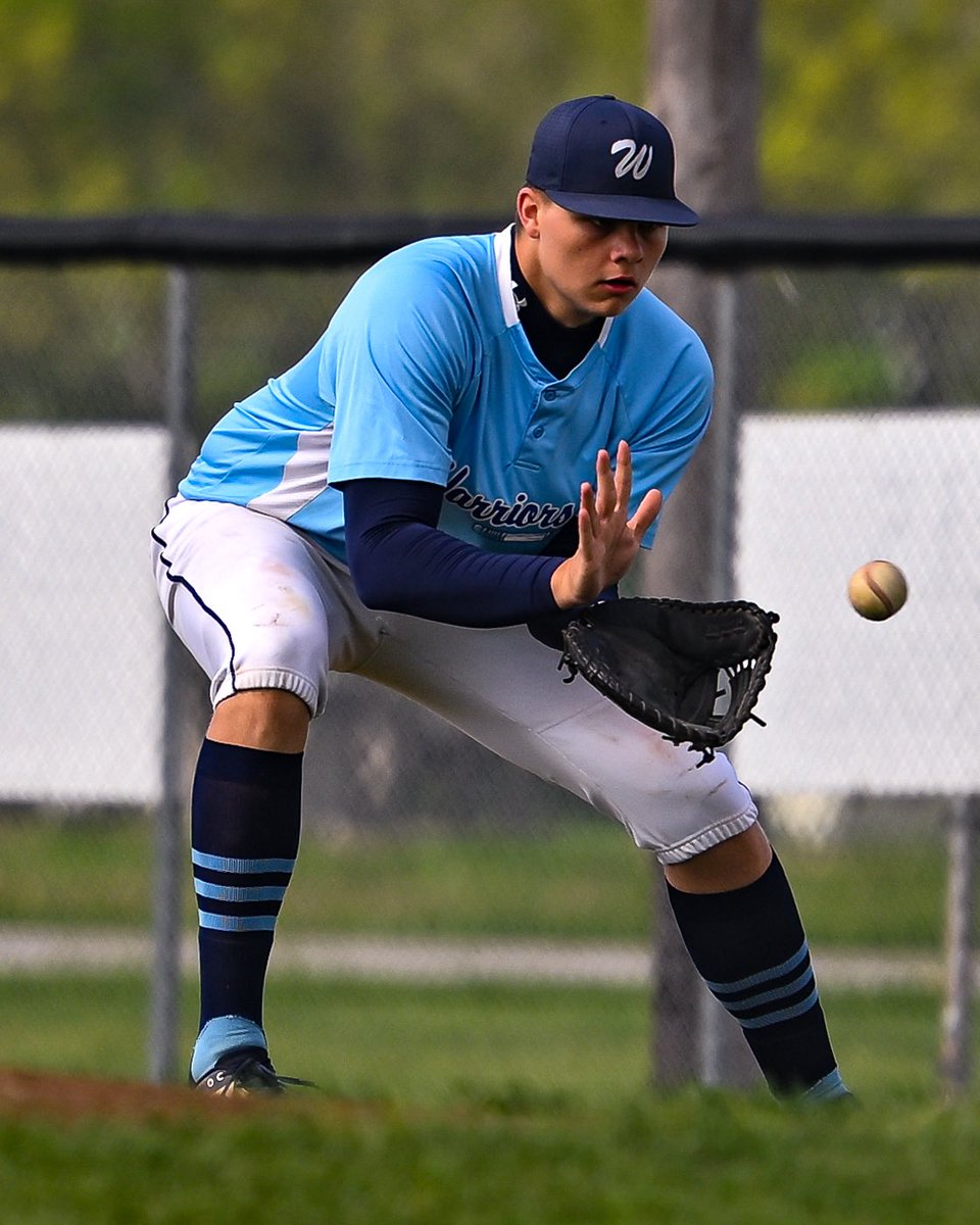 Oliver Adams tweet media