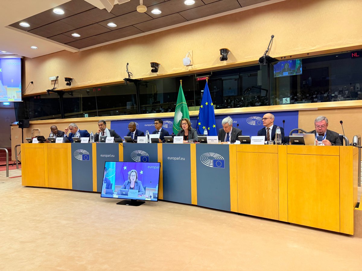 African Union tweet media