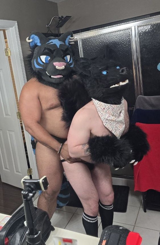 Kyle the Tiger (@mojomadness1) on Twitter photo Enjoying my time with the biggest boys. Love these guys so much. Now who wants to be in the middle?~
<a href="/TehBasco/">Big Cat Basco π€π₯</a>
<a href="/HIMBOFORLUNCH/">Werewolf Latte</a> Enjoying my time with the biggest boys. Love these guys so much. Now who wants to be in the middle?~
<a href="/TehBasco/">Big Cat Basco π€π₯</a>
<a href="/HIMBOFORLUNCH/">Werewolf Latte</a>