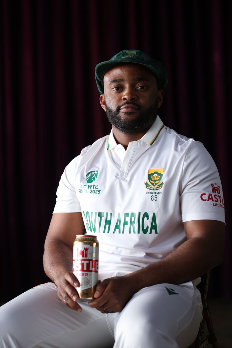 ProteasMenCSA's tweet image. New threads. Same pride. 🪡🇿🇦

Introducing the official Proteas ICC World Test Championship 2025 shirt.

Built for battle, made for glory! 💪🏏

#WTC25 #WozaNawe #BePartOfIt #ProteasWTCFinal
