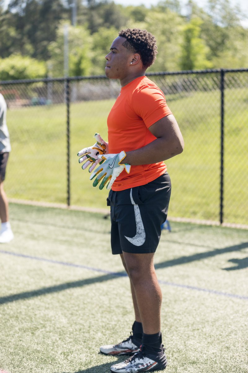 Nasirj27's tweet image. In the mist of darkness, clarity is found in commitment.  #FTOS #ClassOf2028 #RunningBack