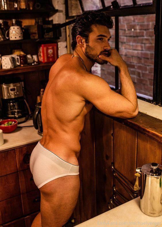 lagaylifefr's tweet photo. Le beau mec du jour par https://t.co/idCHUGhwHS https://t.co/5mSOjQqRls #slip #fesses #menass #beautifulass #beauxmecs https://t.co/GavHvIeQtl