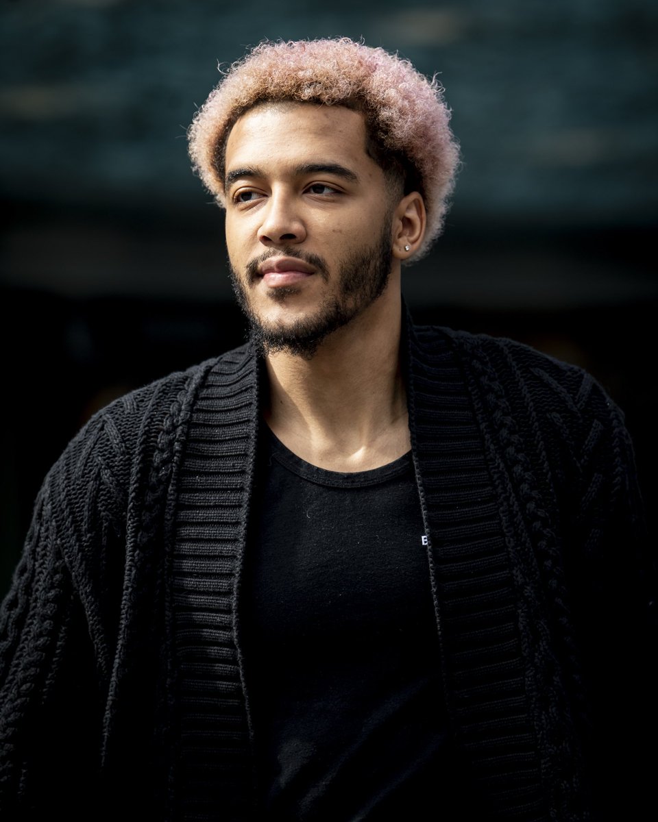 San Antonio Spurs (@spurs) on Twitter photo Itβs <a href="/JeremySochan/">Jeremy Sochan</a>βs birthday today! π₯³
Drop your happy birthday wishes in the comments π Itβs <a href="/JeremySochan/">Jeremy Sochan</a>βs birthday today! π₯³
Drop your happy birthday wishes in the comments π