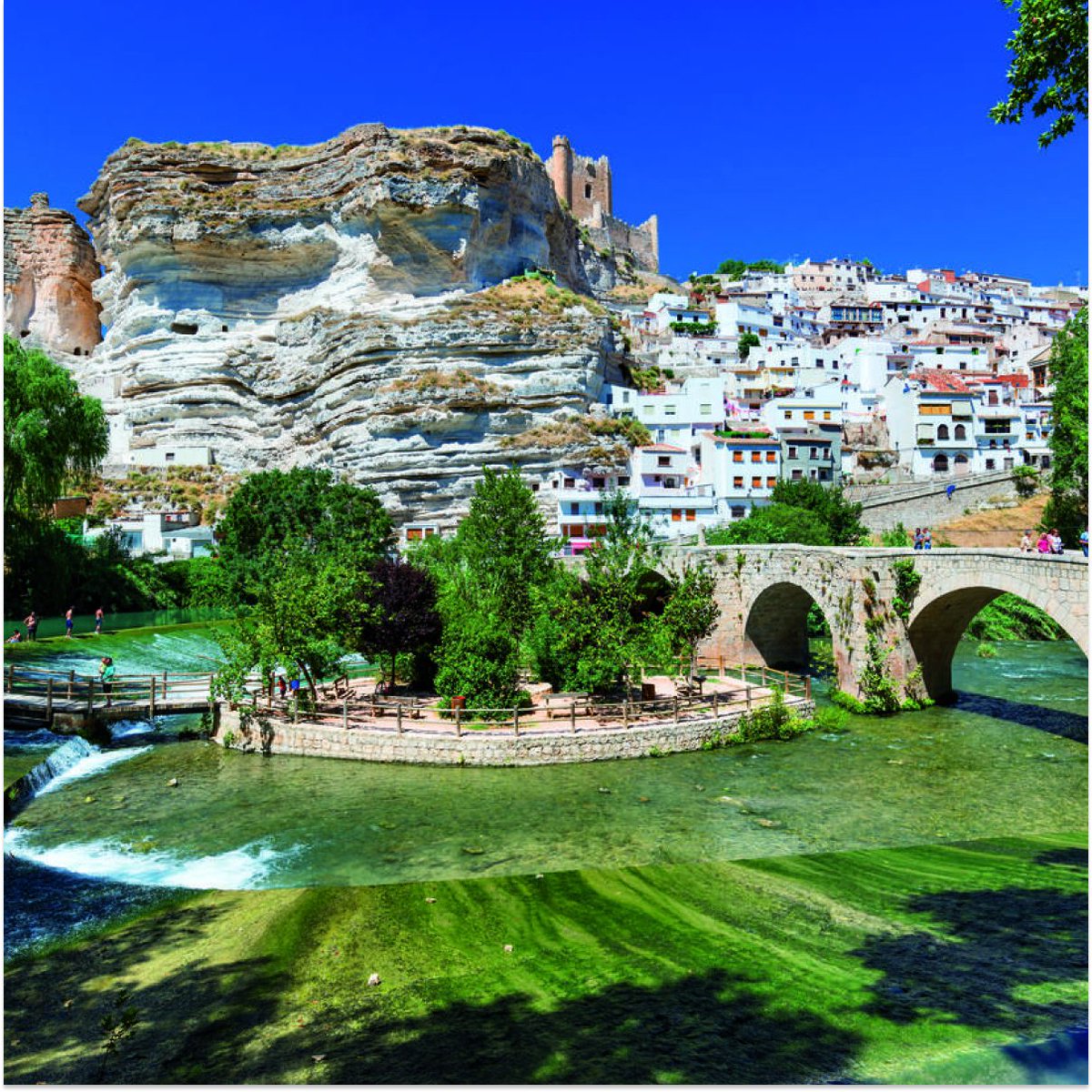 Descubre la Ruta del Vino de La Manchuela. 🍷

Viñedos, ríos, pueblos de cuento como Alcalá del Júcar y vino Bobal para saborear lo mejor de nuestra tierra. ¡Planazo asegurado! 👌🏼@‌RVlaManchuela