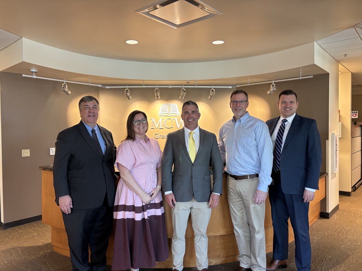 Congressman Tony Wied visited MCW-Green Bay where he met with Campus Dean Matthew Hunsaker and Assistant Deans Dr. Craig Hanke and Dr. Erin Green. During his visit, he was briefed on the history of the campus and the work happening to train medical students. #MedicalEducation