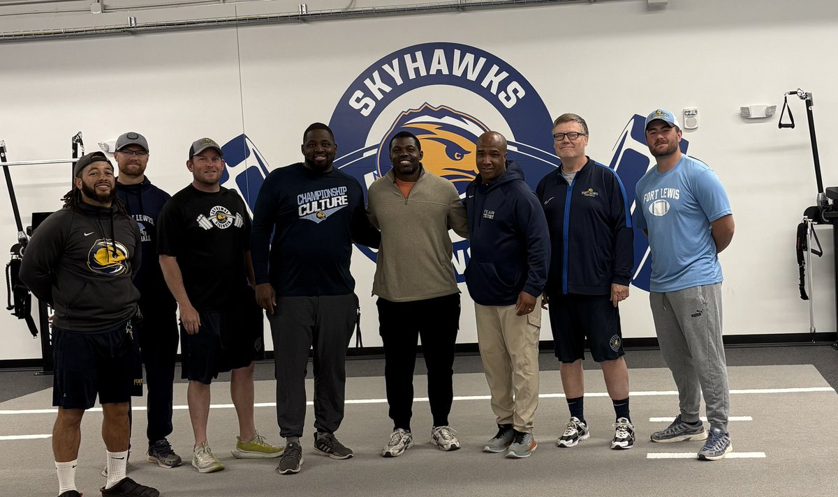 CoachNewcombe's tweet image. Got to see the upgraded facilities at Fort Lewis college today. @FLCCoach_Cox is building something special at @FLCFootball. Appreciate @DonnyMooreJr and all the coaches for showing me around.
@DobsonAthletics @DobsonFootball