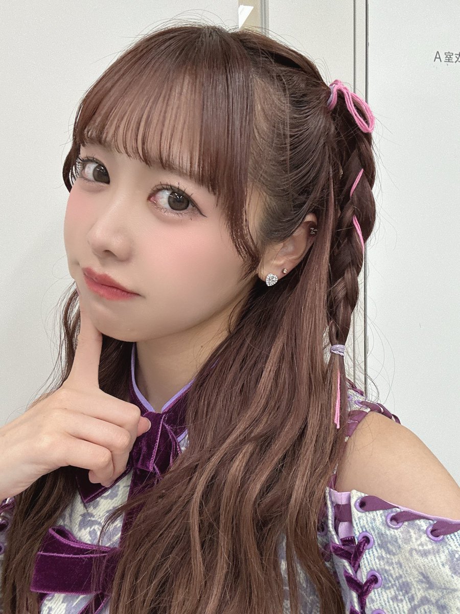 ピンクのリボンつけてもらった🎀