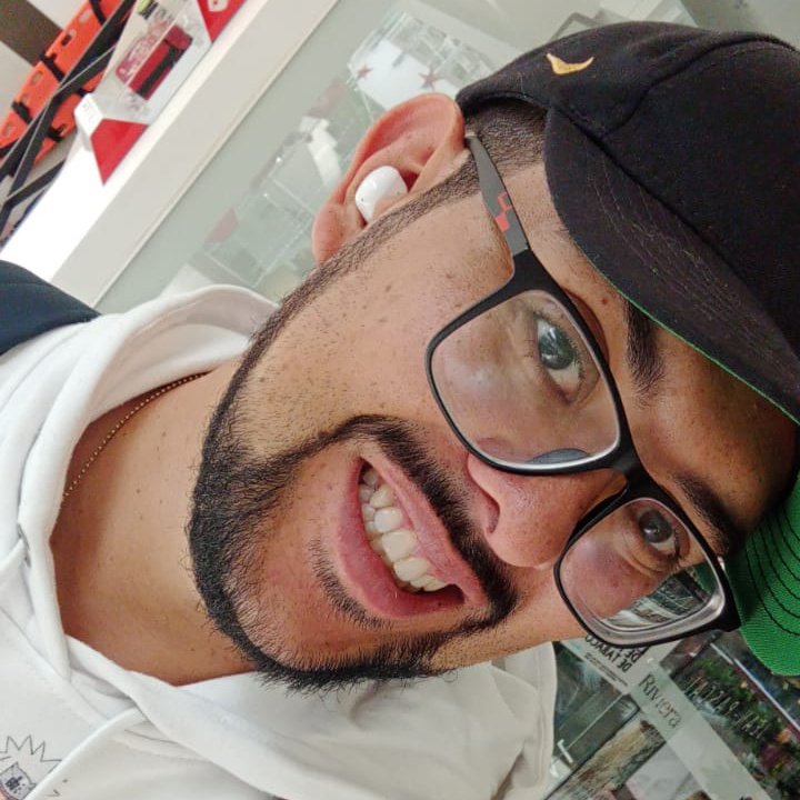santialex89's tweet photo. #NuevaFotoDePerfil https://t.co/twHx03dysx