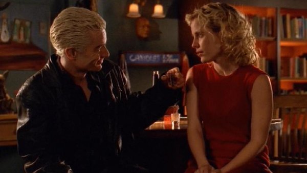 Episodio 113: "Entropía". En el que hablamos del decimoctavo capítulo de la sexta temporada, conocemos a la protagonista del reboot de Buffy y buscamos un par de noticias buenas.

buffypodcast.substack.com/p/episodio-113…