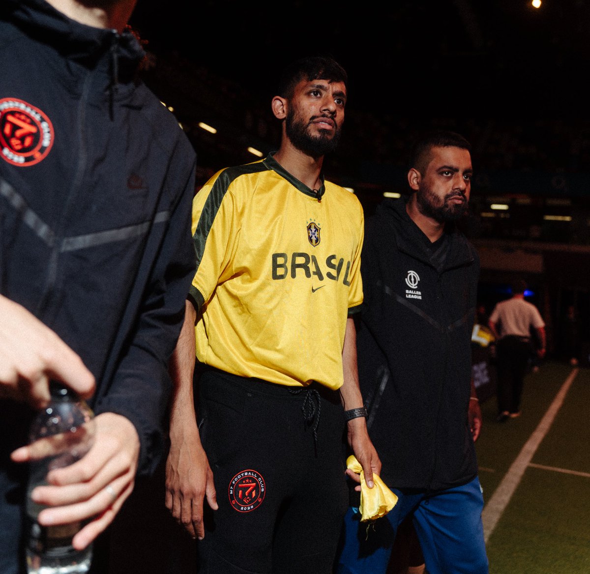 Sporttiersltd's tweet image. It was an all-Sporttiers affair at @BallerLeagueUK last night - with Head Coach @JournoJung joining our Ambassador @ArjunJung on the sideline for M7 FC’s game against N5. The boys orchestrated a brilliant win for M7 FC - against a team led by the Arsenal invincibles. #coachlife