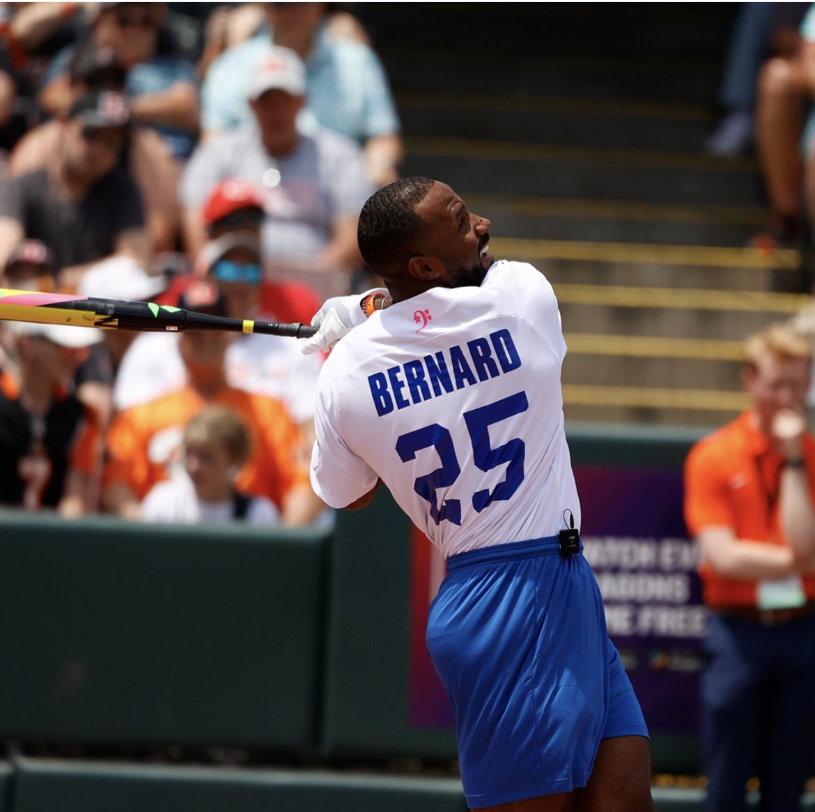 Gio’s ready to run it back 🥎💥⚾️

Don’t miss the action at the 2025 Logan Wilson Celebrity Softball Game!
🎟️ Tickets ➡️ loganwilsonsoftball.co
