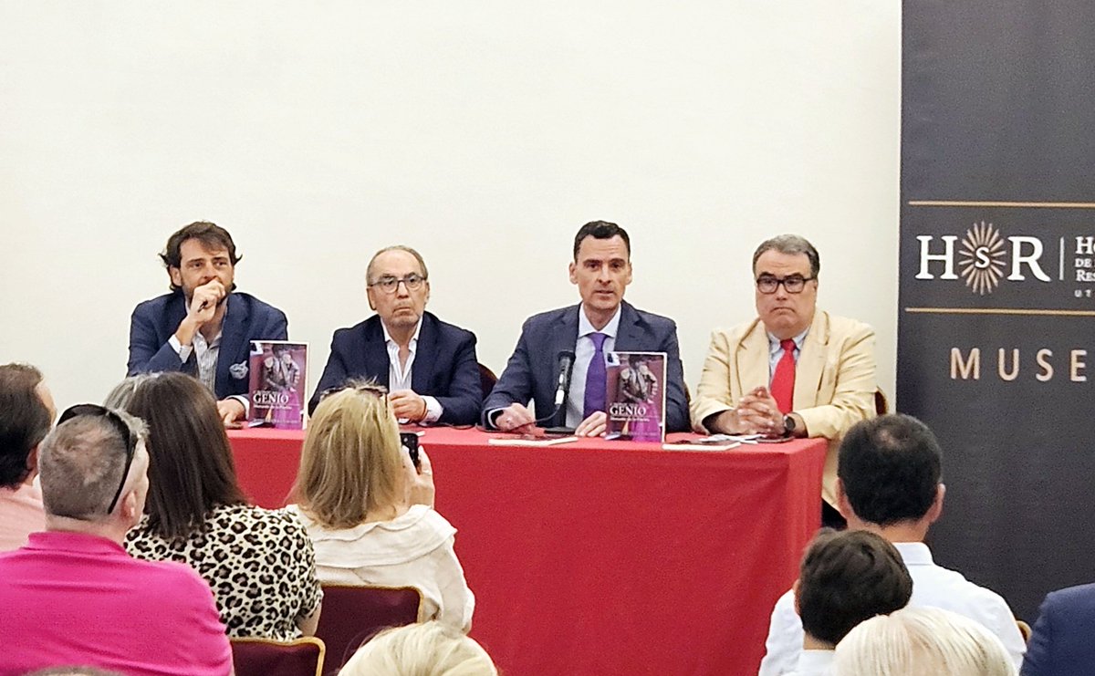CRÓNICAS DE UN GENIO Morante de la Puebla (@cronicasd1genio) on Twitter photo Ayer fue presentado #crónicasdeungenio, en acto promovido por la <a href="/taucurroguillen/">Asoc. Cultural Taurina Curro Guillén</a>, en el Hospital de la Santa Resurrección de #Utrera gracias a la cesión de su Hno. Mayor <a href="/sergiosierrar/">Sergio Sierra</a>. Ayer fue presentado #crónicasdeungenio, en acto promovido por la <a href="/taucurroguillen/">Asoc. Cultural Taurina Curro Guillén</a>, en el Hospital de la Santa Resurrección de #Utrera gracias a la cesión de su Hno. Mayor <a href="/sergiosierrar/">Sergio Sierra</a>.