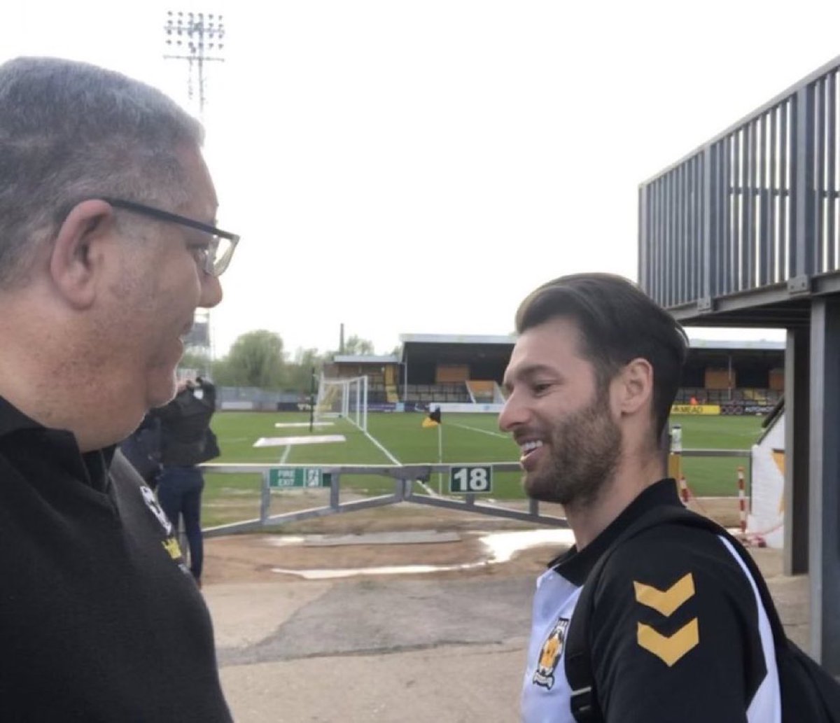 Ian Abrahams (Moose) tweet media