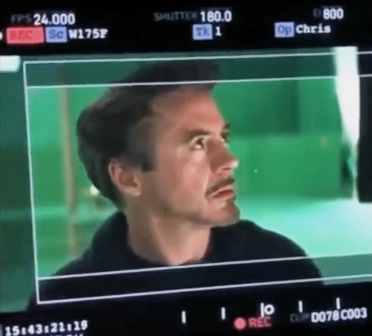 Jedi_Jill's tweet photo. BTS Endgame 💚❤️  Bruce Banner  Tony Stark  Mark Ruffalo  Robert Downey Jr  #ScienceBros #Hulk #IronMan  #BehindTheScenes #MyEdits https://t.co/SnvJ2pWHnp