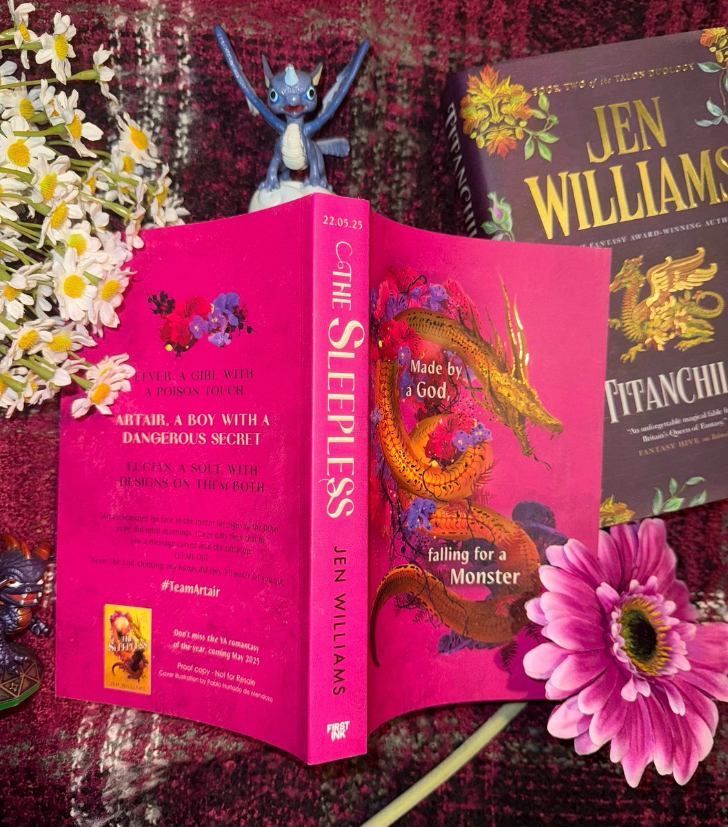 A non-conventional love triangle where the love interests share a body.💞
<a href="/firstinkbooks/">firstinkbooks</a> <a href="/sennydreadful/">Jen 'mostly updates only, alas' Williams</a> 
#booktwt #Bookstagram