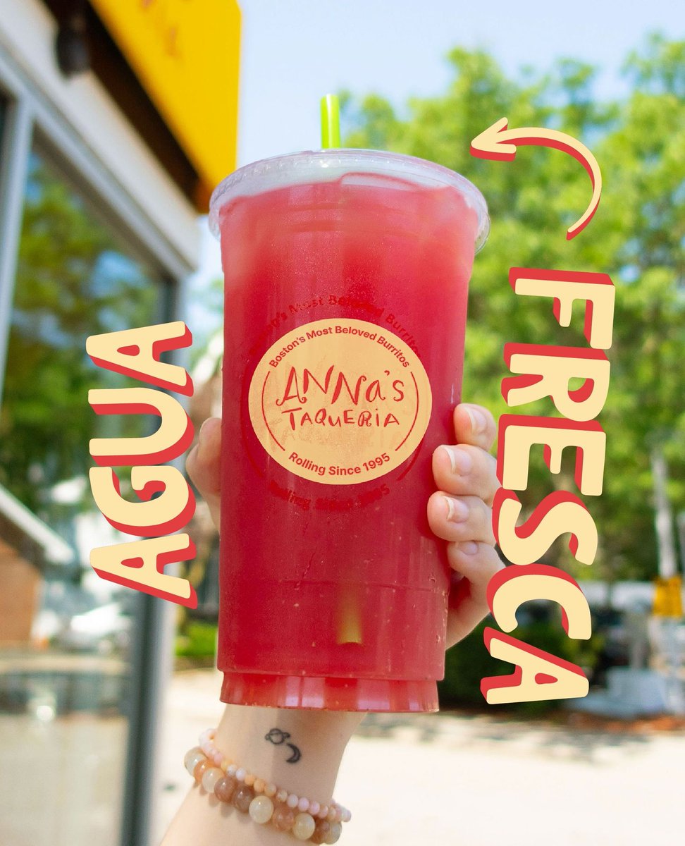 A taste of summer with every sip!

Our Agua Fresca is made fresh with juicy watermelon 😋🍉