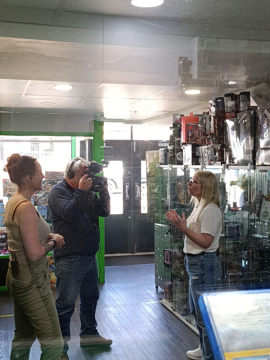 MAD BUSY day filming with the BBC at Kirkby Sales &amp; Exchange with my mate Nina (owner). We can’t say anymore than that but…. Watch this space Team24 😎💯🫵 Shout out to <a href="/RadioHayley/">Hayley Compton</a> and her team