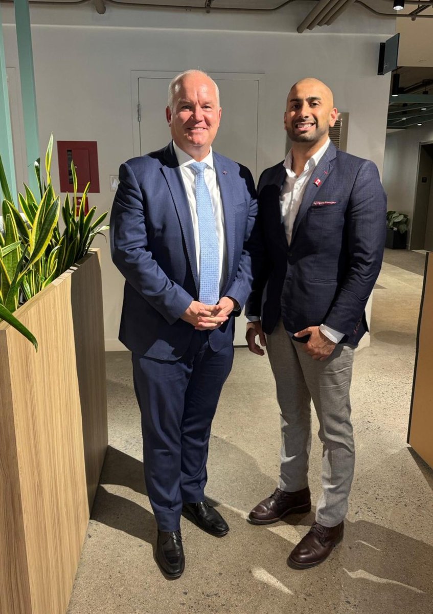 Jahanzaib Ansari (@_jansari) on Twitter photo Always good to connect with leaders who’ve served both in uniform and in office.
Had the chance to meet Erin O’Toole, former Conservative leader, RCAF Captain, and now President & MD at ADIT North America.
<a href="/erinotoole/">Erin O'Toole</a> brings a real-world understanding of the sacrifices made by Always good to connect with leaders who’ve served both in uniform and in office.
Had the chance to meet Erin O’Toole, former Conservative leader, RCAF Captain, and now President & MD at ADIT North America.
<a href="/erinotoole/">Erin O'Toole</a> brings a real-world understanding of the sacrifices made by