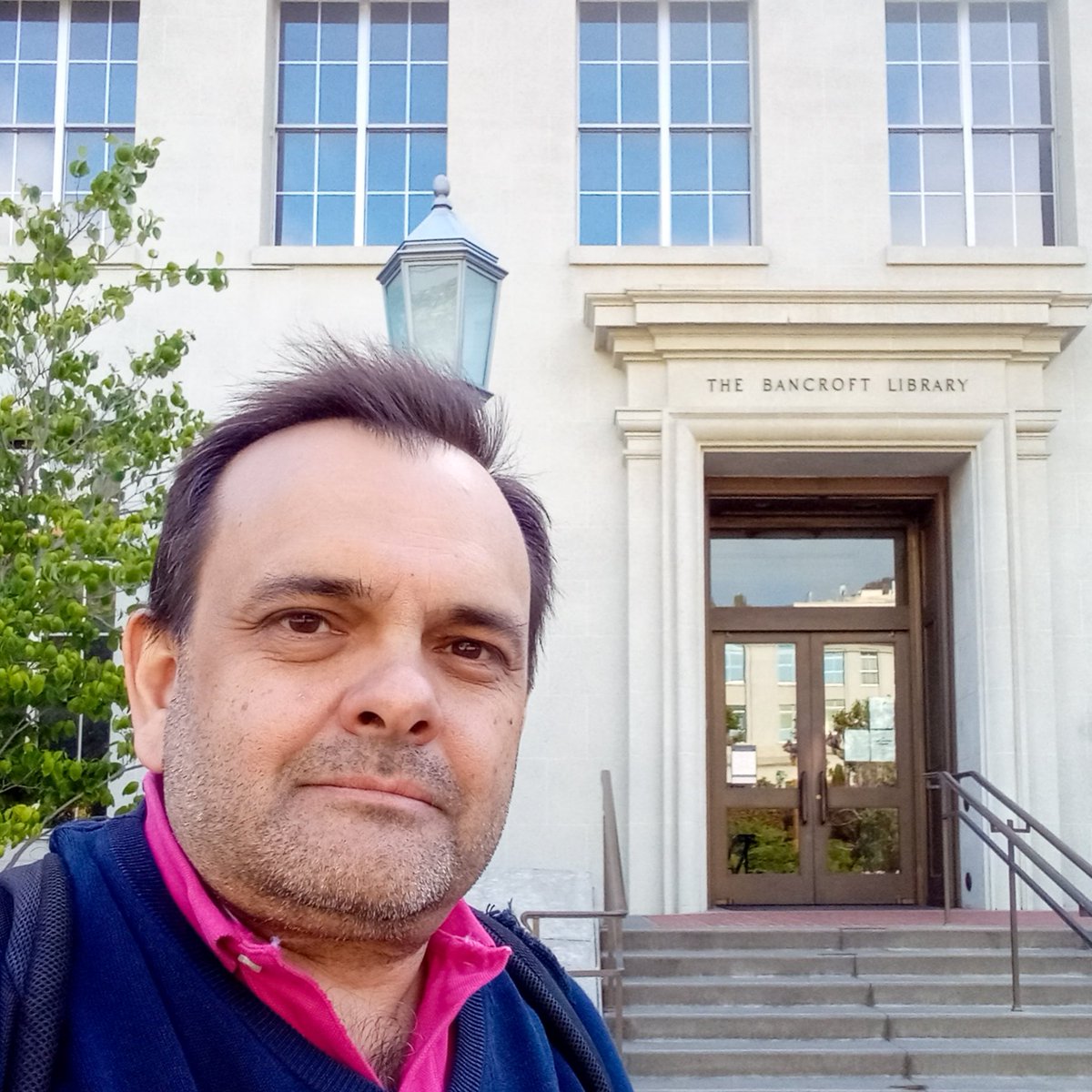 Manuel Trillo (@manueltrillo) on Twitter photo Hace dos años toqué con mis dedos en Berkeley (California) el acta de posesión original del fuerte San José, junto al lago Míchigan, en 1781. En unas horas saldrá a la luz aquella gesta en 'La conquista española olvidada'. ¡Acompañadme! <a href="/Ed_Critica/">Editorial Crítica</a>
planetadelibros.com/libro-la-conqu… Hace dos años toqué con mis dedos en Berkeley (California) el acta de posesión original del fuerte San José, junto al lago Míchigan, en 1781. En unas horas saldrá a la luz aquella gesta en 'La conquista española olvidada'. ¡Acompañadme! <a href="/Ed_Critica/">Editorial Crítica</a>
planetadelibros.com/libro-la-conqu…