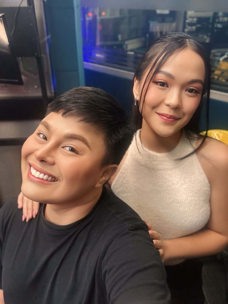 mor1019jhaiho's tweet photo. Abangan niyo rin si @rainraincelmar sa 92.3 FM Radio Manila May 23 🫶🏼🫶🏼🫶🏼 https://t.co/wrr2nzBkRM