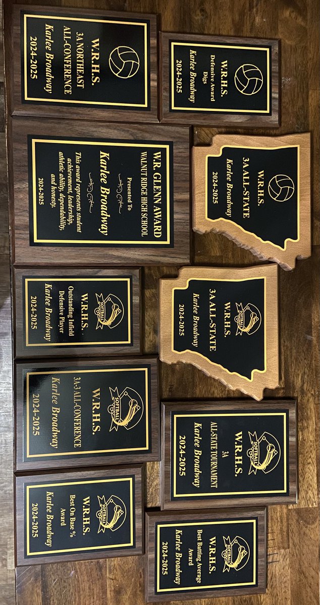 Karlee Broadway (@karleebroadway2) on Twitter photo Senior athletic banquet🧡🥎🏐
Softball:
All-state
All-state tournament team
All-conference
Best on base %
Outstanding infielder
Best batting average
Volleyball:
All-state
All-conference
Defensive award-digs
<a href="/MandiBaldufnsr/">Mandi Balduf</a> Senior athletic banquet🧡🥎🏐
Softball:
All-state
All-state tournament team
All-conference
Best on base %
Outstanding infielder
Best batting average
Volleyball:
All-state
All-conference
Defensive award-digs
<a href="/MandiBaldufnsr/">Mandi Balduf</a>