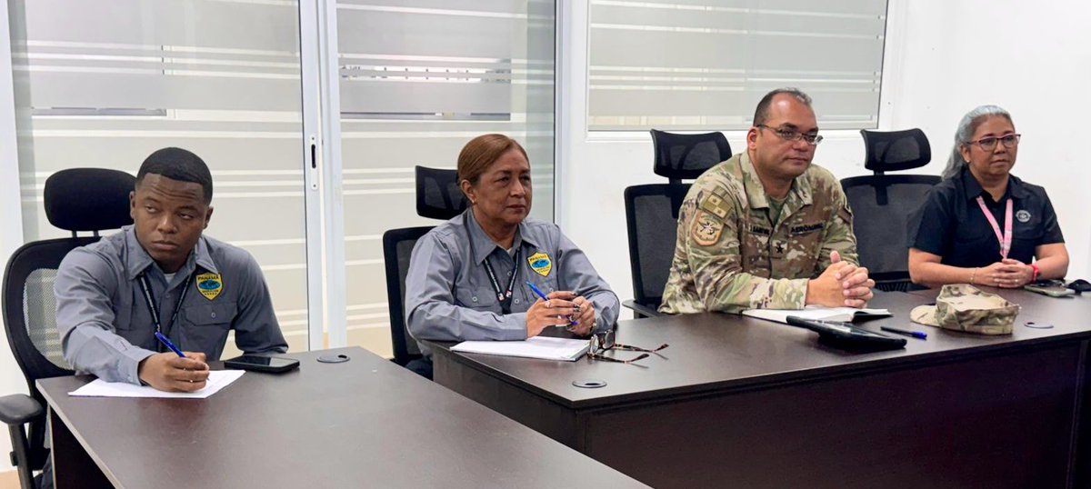 aeronavalpanama's tweet photo. Personal de #DINAI y actores del sector marítimo, participaron de reunión de coordinación con el Comité de Prevención y #SeguridadMarítima de Vacamonte abordando temas como el 2do. Conversatorio de avances y objetivos de este comité y la #OperaciónPescaDigna el próx. 12 de junio. https://t.co/uFbpufoZEn