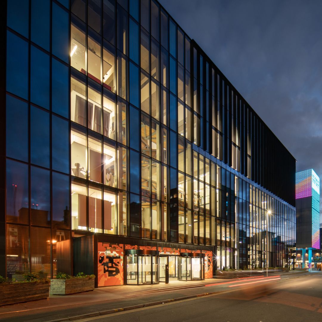 At Manchester Met we have a range of world-class facilities covering different subjects, topics and courses. As well as social spaces, outdoor areas and modern study zones. 

We have invested over £400m into our facilities since 2015 to enhance our students learning experience.