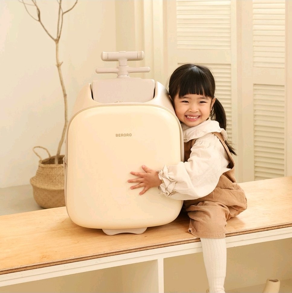 haegyeongchoe14's tweet image. 대박! 이 캐리어 하나면 공항 순삭! 아이가 스스로 가려고 해서 넘 편해요 😭 고민은 배송만 늦출 뿐! #베루로캐리어 #아기랑여행 #육아는장비빨
lrl.kr/VpSz