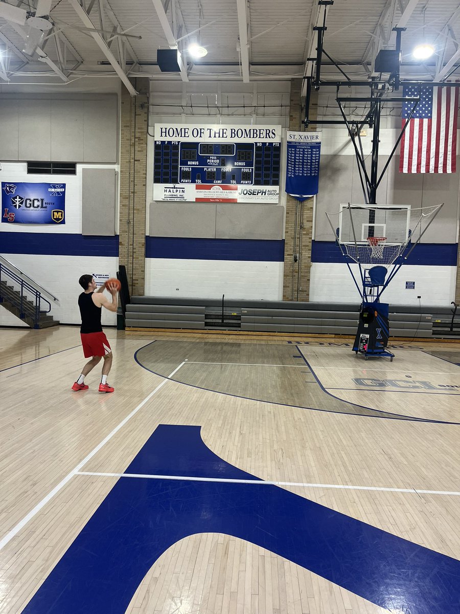 St. Xavier Basketball (@stxbball) on Twitter photo Great to have <a href="/LouieSemona/">Louie Semona</a> back in the gym this morning! Heโs primed for a big year with <a href="/WKUBasketball/">WKU Hilltopper Basketball</a> ! #Bombers Great to have <a href="/LouieSemona/">Louie Semona</a> back in the gym this morning! Heโs primed for a big year with <a href="/WKUBasketball/">WKU Hilltopper Basketball</a> ! #Bombers